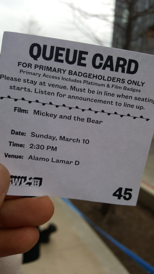 Queu Card Mickey and the Bear